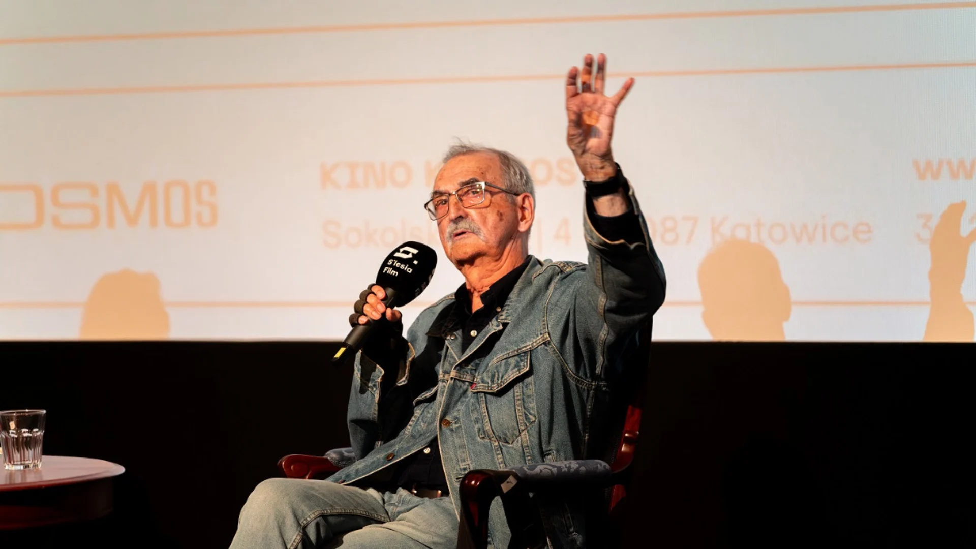 50na51_Kino Kosmos_8